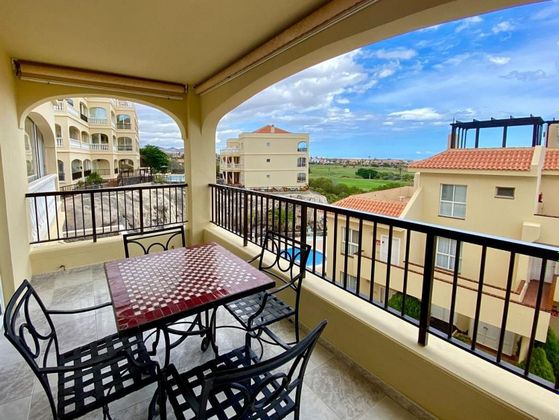 Foto 2 de Piso en venta en calle Amarilla Golf de 1 habitación con terraza y piscina
