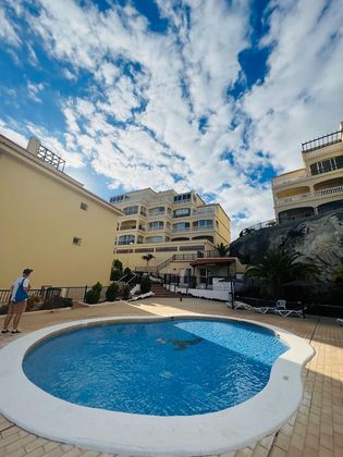 Foto 1 de Pis en venda a calle Amarilla Golf de 1 habitació amb terrassa i piscina