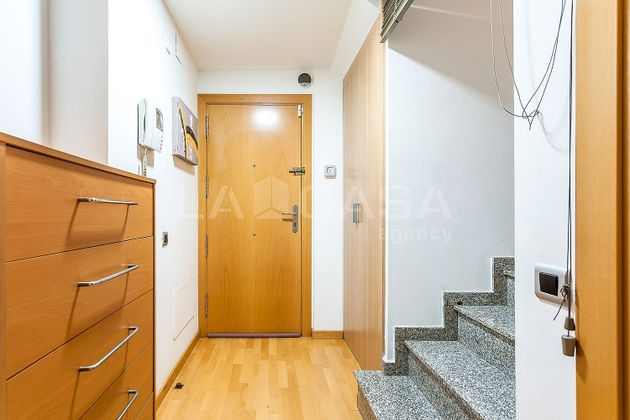 Foto 2 de Dúplex en venda a Vinyets - Molí Vell de 4 habitacions amb terrassa i balcó