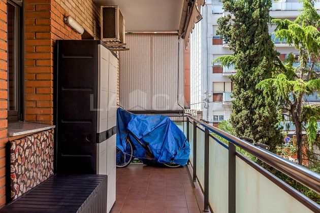 Foto 2 de Dúplex en venda a Vinyets - Molí Vell de 4 habitacions amb terrassa i balcó