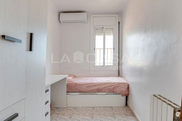 Foto 2 de Pis en venda a Passeig Maragall - Zona Estació de 4 habitacions amb balcó i aire acondicionat
