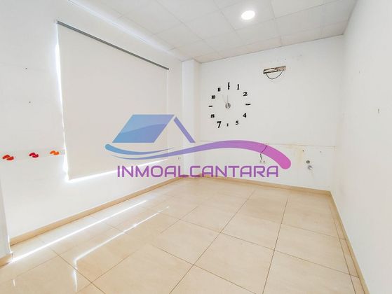 Foto 1 de Local en alquiler en Alcantarilla de 80 m²