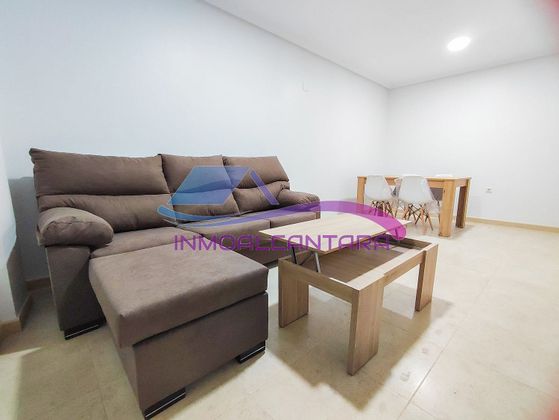 Foto 1 de Pis en lloguer a Torreagüera de 4 habitacions amb mobles i ascensor