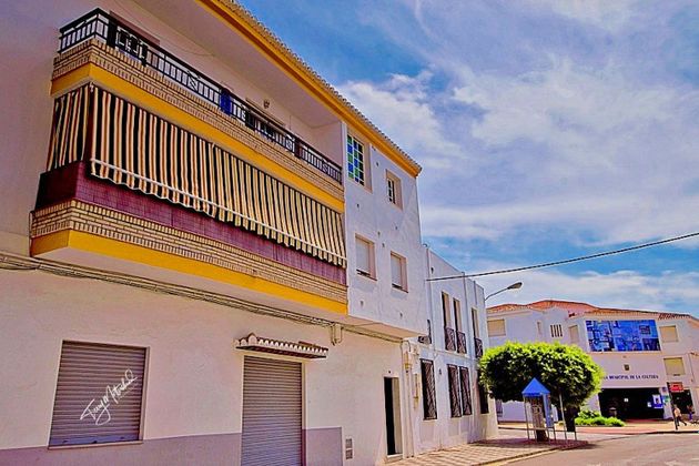 Foto 2 de Àtic en venda a Salobreña de 4 habitacions amb terrassa i balcó
