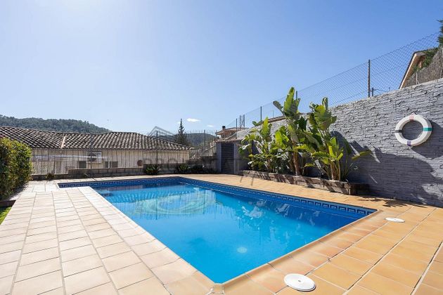Foto 2 de Chalet en venta en Cervelló de 9 habitaciones con terraza y piscina