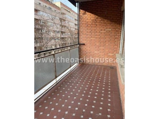 Foto 2 de Piso en venta en Nueva España de 4 habitaciones con terraza y garaje