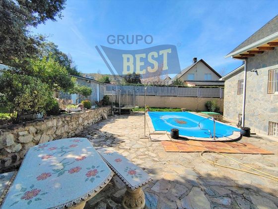 Foto 1 de Xalet en venda a Los Ángeles de San Rafael de 4 habitacions amb terrassa i piscina