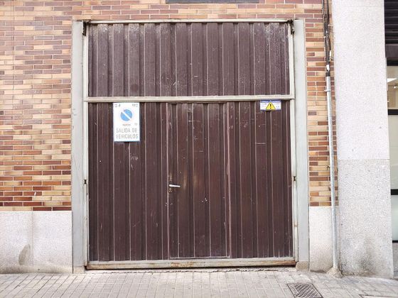Foto 2 de Garaje en venta en José Zorrilla - Padre Claret de 28 m²