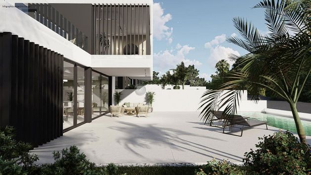 Foto 2 de Chalet en venta en Rojales de 4 habitaciones con terraza y piscina