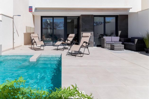 Foto 2 de Xalet en venda a Benijófar de 3 habitacions amb terrassa i piscina