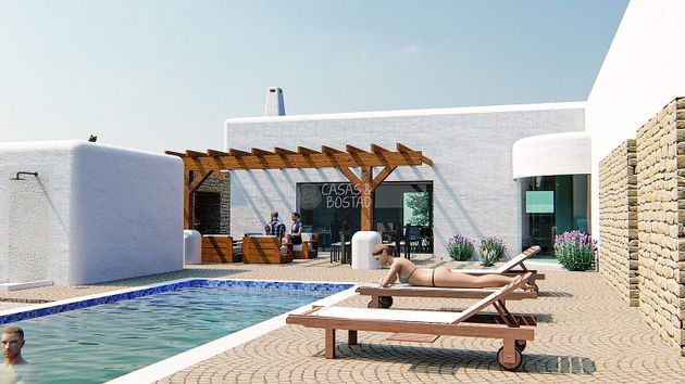 Foto 2 de Venta de chalet en Alfaz del Pi Pueblo-Urbanizaciones de 4 habitaciones con terraza y piscina