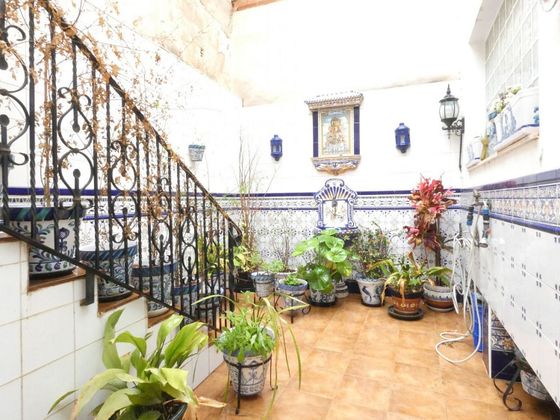 Foto 1 de Casa en venda a San Blas - Santo Domigo de 6 habitacions amb terrassa
