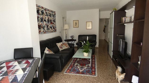 Foto 2 de Dúplex en venda a calle Sant Bartomeu de 3 habitacions amb terrassa i balcó