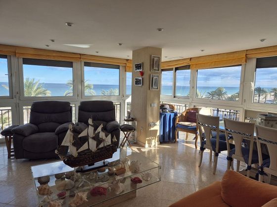 Foto 2 de Piso en venta en Playa de San Juan de 4 habitaciones con terraza y piscina