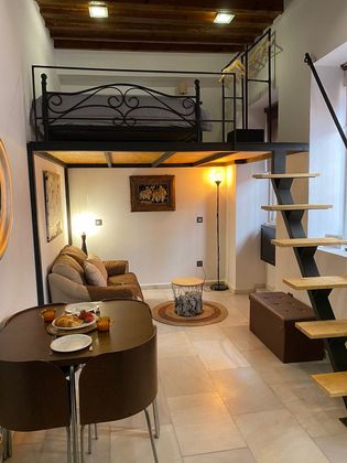 Foto 2 de Pis en lloguer a calle Peña de 2 habitacions amb mobles i aire acondicionat