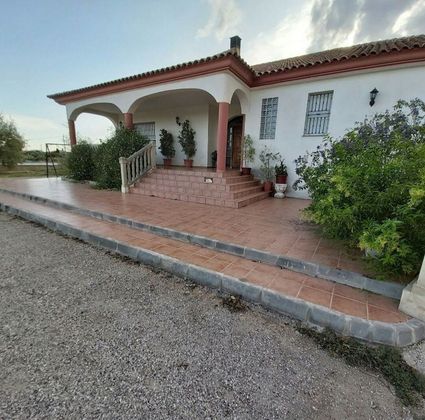 Foto 1 de Casa rural en venta en Puerto Lumbreras de 5 habitaciones con terraza y piscina