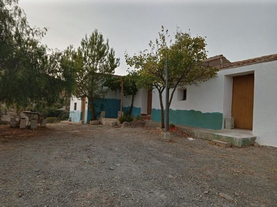 Foto 1 de Casa rural en venta en Puerto Lumbreras de 3 habitaciones con piscina y jardín