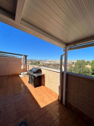 Foto 2 de Ático en venta en San Diego-Los Ángeles-San Cristóbal de 2 habitaciones con terraza y garaje