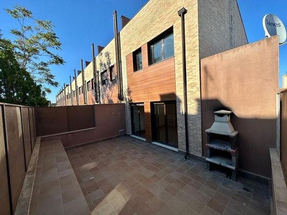 Foto 1 de Venta de casa adosada en Barrios rurales del norte de 3 habitaciones con terraza y piscina