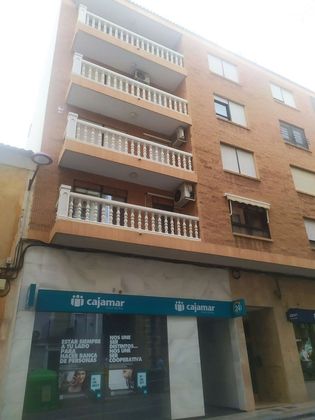 Foto 2 de Pis en venda a calle Alcoy de 4 habitacions amb garatge i balcó