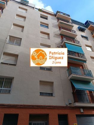 Foto 1 de Venta de piso en Jijona/Xixona de 4 habitaciones con balcón y ascensor