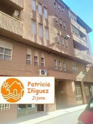 Foto 1 de Àtic en venda a Jijona/Xixona de 4 habitacions amb terrassa i balcó