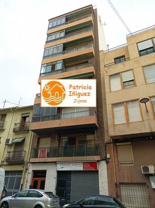 Foto 1 de Venta de piso en Jijona/Xixona de 4 habitaciones con balcón y aire acondicionado