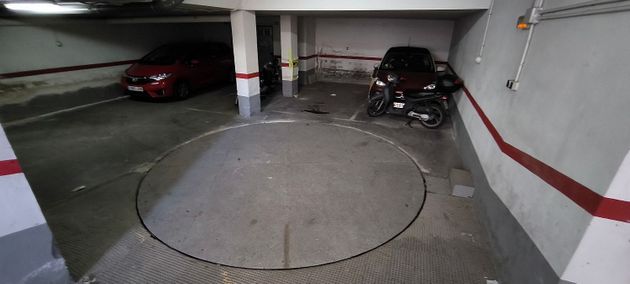 Foto 2 de Venta de garaje en calle Del Bisbe Irurita de 10 m²