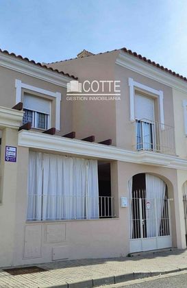 Foto 1 de Venta de casa adosada en Montellano de 3 habitaciones con terraza