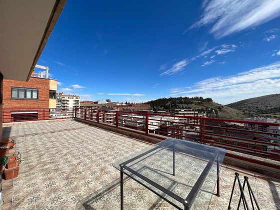 Foto 2 de Àtic en venda a Calaverón - Pajaritos de 2 habitacions amb terrassa i garatge