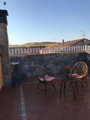 Foto 1 de Casa en venda a Aldearrubia de 4 habitacions amb terrassa i garatge
