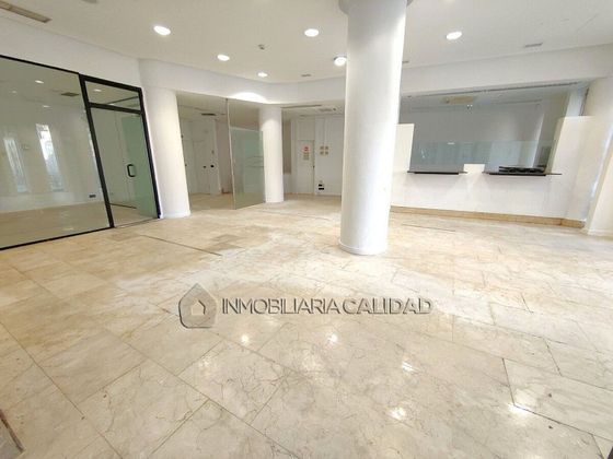 Foto 1 de Alquiler de local en Plaza España - Villa Pilar - Reyes Católicos - Vadillos de 263 m²