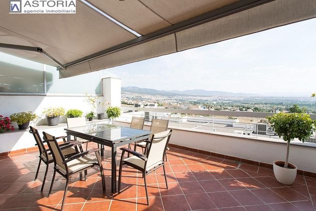 Foto 1 de Casa en venta en Bola de Oro - Serrallo de 4 habitaciones con terraza y piscina