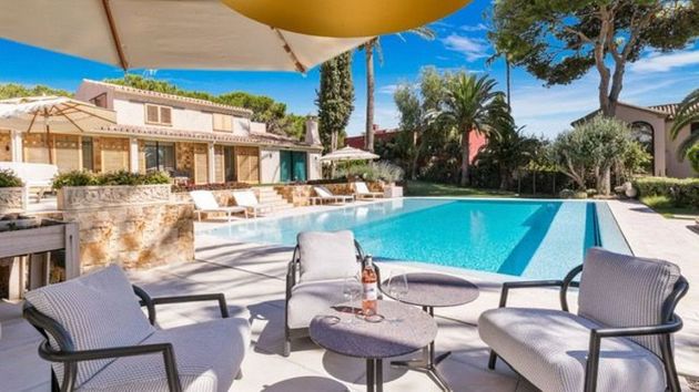 Foto 2 de Chalet en venta en Río Real de 6 habitaciones con terraza y piscina