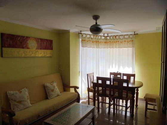 Foto 2 de Pis en venda a Centro - Santa Pola de 2 habitacions amb terrassa i aire acondicionat