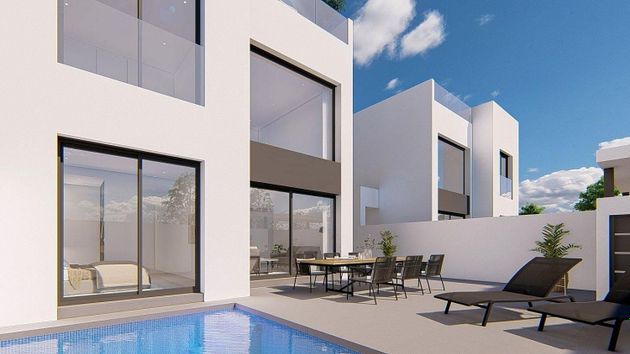 Foto 2 de Xalet en venda a Formentera del Segura de 3 habitacions amb piscina i jardí