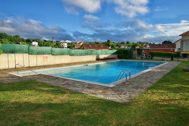 Foto 2 de Casa adossada en venda a calle Lugar de Fondal Curras de 3 habitacions amb terrassa i piscina
