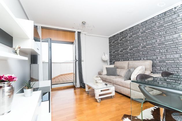 Foto 1 de Àtic en venda a calle Otero Pedrayo de 2 habitacions amb terrassa i garatge