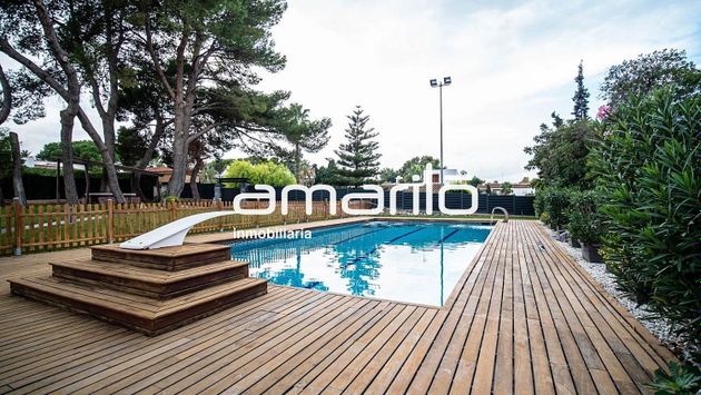 Foto 2 de Xalet en venda a Picassent de 4 habitacions amb terrassa i piscina