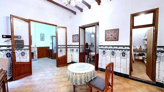 Foto 2 de Casa en venda a Ayuntamiento - Centro de 4 habitacions amb terrassa i calefacció