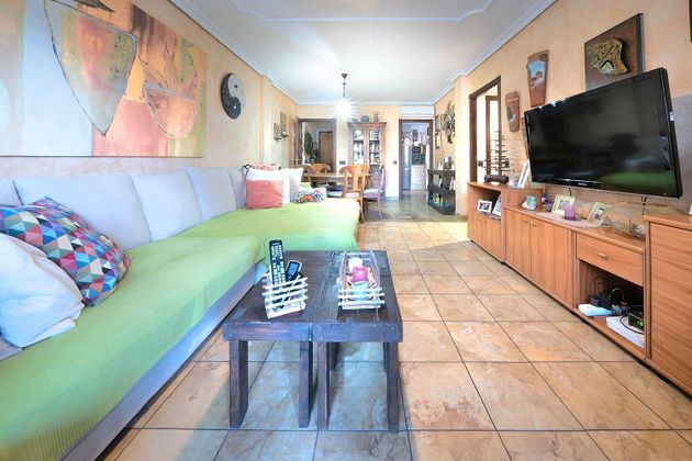 Foto 2 de Piso en venta en Santa Ponça de 3 habitaciones con terraza y aire acondicionado