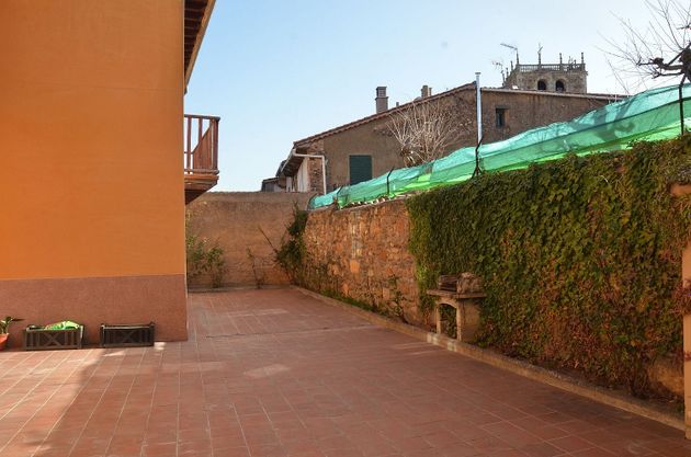 Foto 1 de Casa adossada en venda a plaza De San Juan de 6 habitacions amb terrassa i jardí