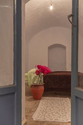 Foto 2 de Venta de chalet en rambla Baza de 12 habitaciones con terraza y jardín