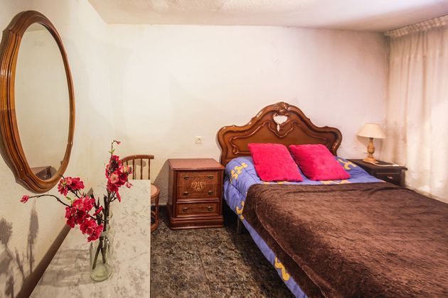 Foto 1 de Casa en venda a calle Torcuato Ruiz del Peral de 4 habitacions amb terrassa i calefacció