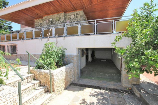 Foto 2 de Xalet en venda a Puerto Marina de 4 habitacions amb terrassa i piscina