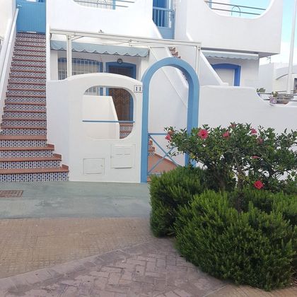 Foto 2 de Pis en lloguer a Cabo de Gata de 1 habitació amb terrassa i balcó