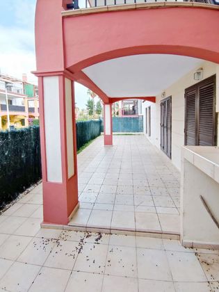 Foto 2 de Piso en venta en avenida Juan Pablo II de 2 habitaciones con terraza y piscina