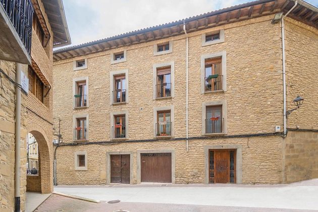 Foto 1 de Dúplex en venda a Mendigorría de 9 habitacions amb terrassa i garatge
