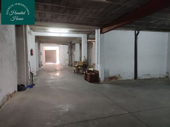 Foto 1 de Garatge en venda a Franciscanos de 210 m²