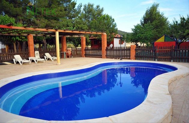 Foto 2 de Casa en venda a Bullas de 7 habitacions amb piscina